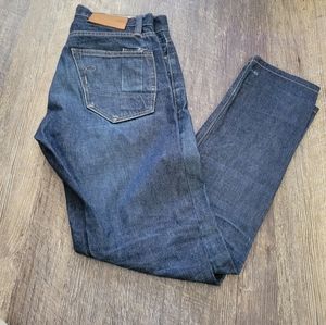 RGT rugged territory distressed jeans